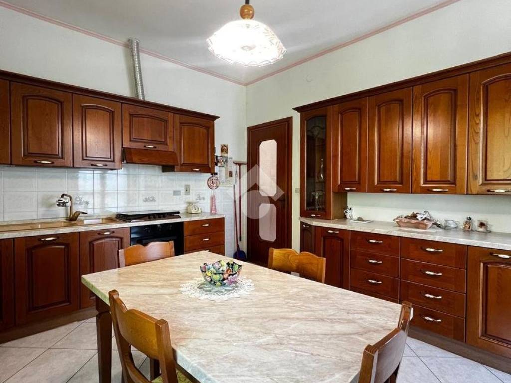 appartamento in vendita ad Alba