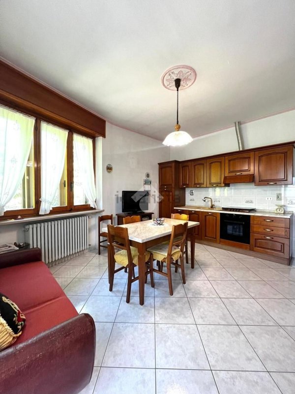 appartamento in vendita ad Alba