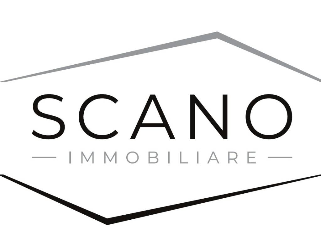 locale commerciale in vendita ad Alba
