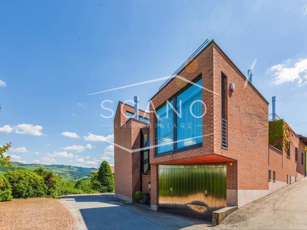 casa indipendente in vendita ad Alba