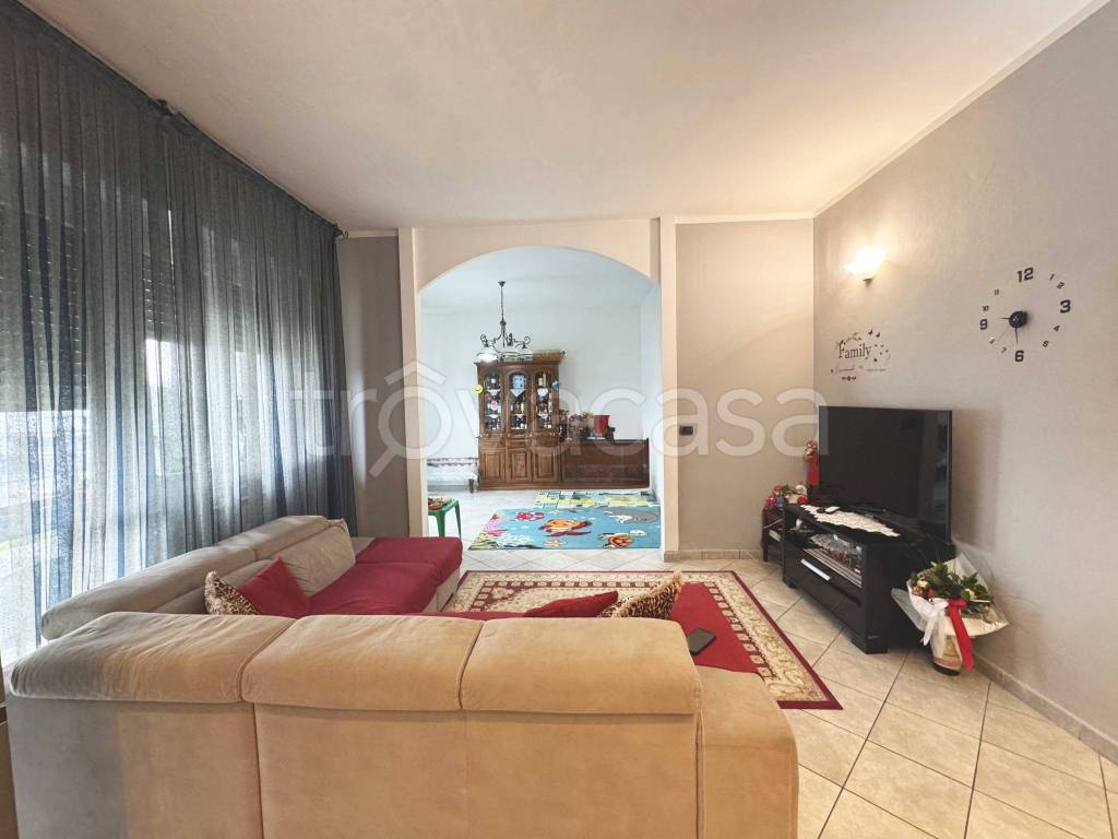 appartamento in vendita ad Alba