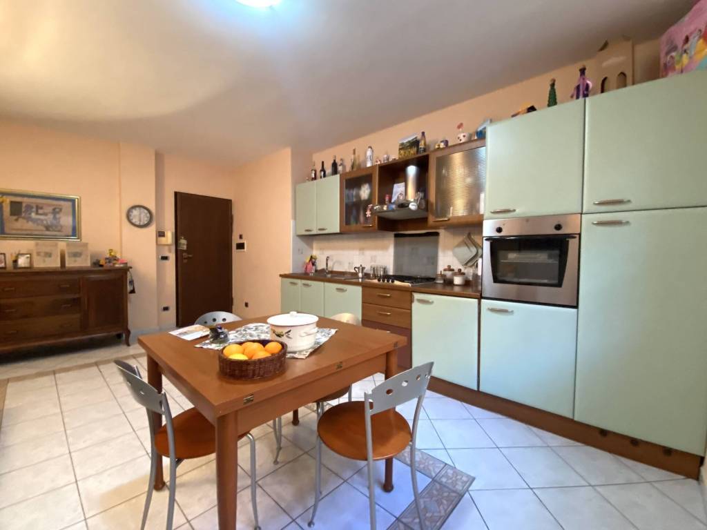 appartamento in vendita ad Alba