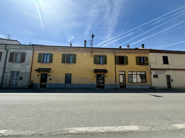 casa indipendente in vendita ad Alba