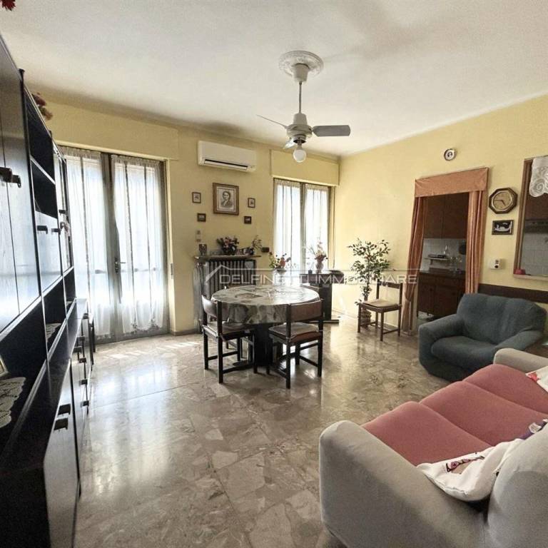 casa indipendente in vendita ad Alba