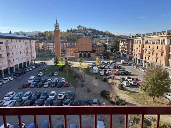 appartamento in vendita ad Alba