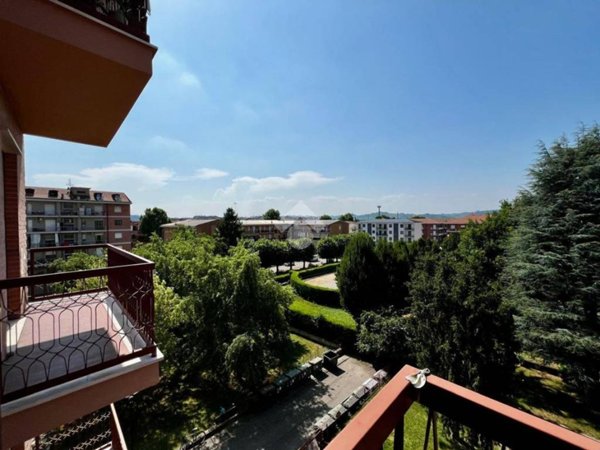 appartamento in vendita ad Alba