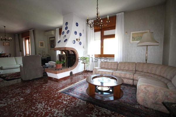 appartamento in vendita ad Alba