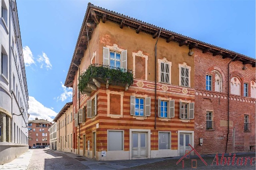 appartamento in vendita ad Alba
