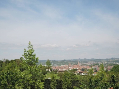 casa indipendente in vendita ad Alba