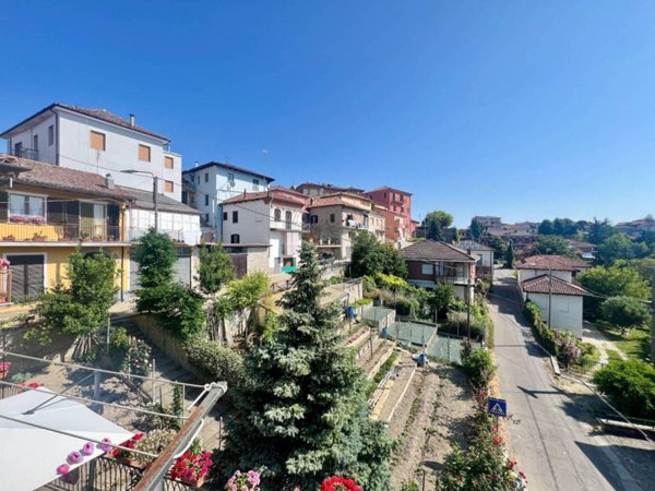 appartamento in vendita ad Alba