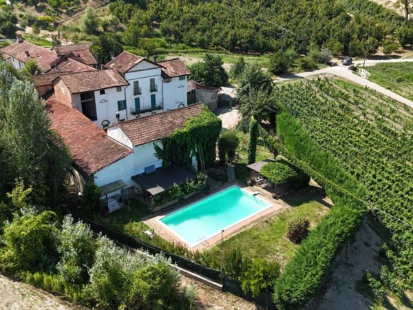 casa indipendente in vendita ad Alba