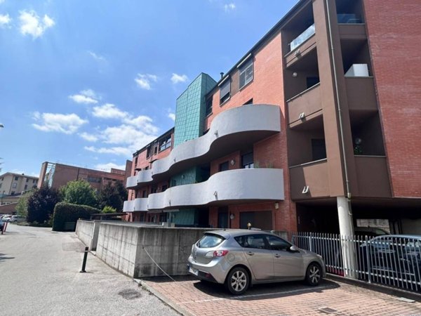 appartamento in vendita ad Alba in zona Mussotto