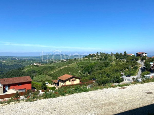 casa indipendente in vendita ad Alba