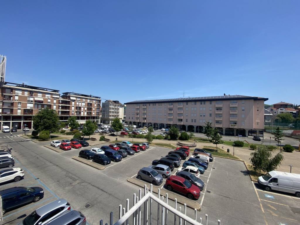 appartamento in vendita ad Alba