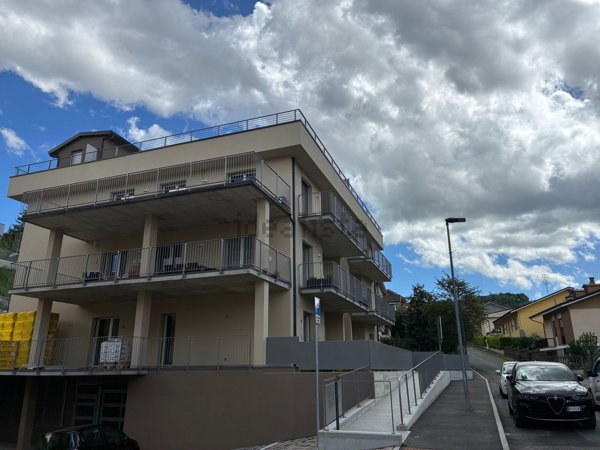appartamento in vendita ad Alba