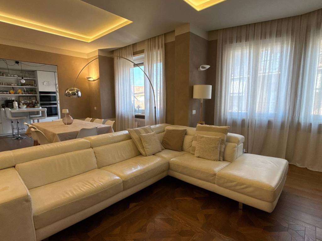 appartamento in vendita ad Alba