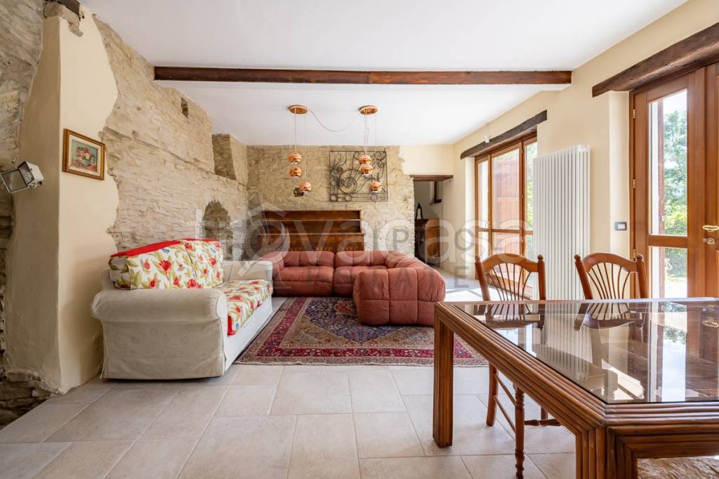 casa indipendente in vendita ad Alba