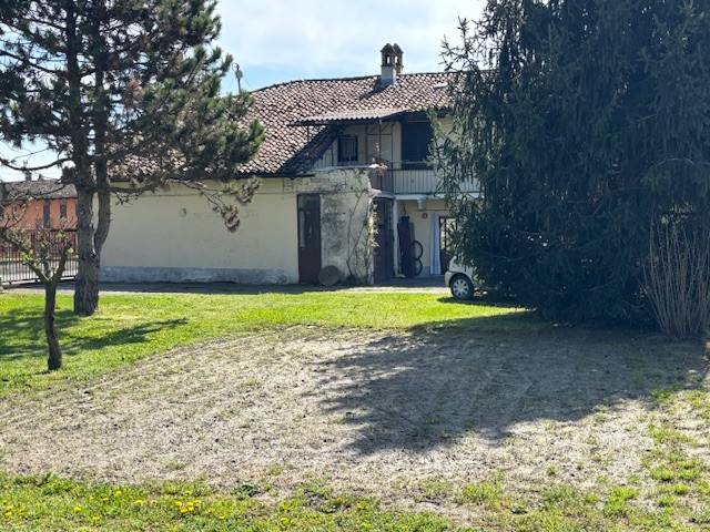 casa indipendente in vendita ad Alba