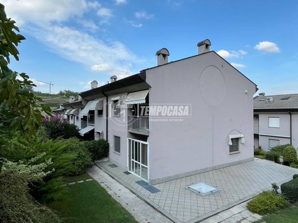 casa indipendente in vendita ad Alba