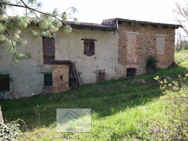 casa indipendente in vendita ad Alba