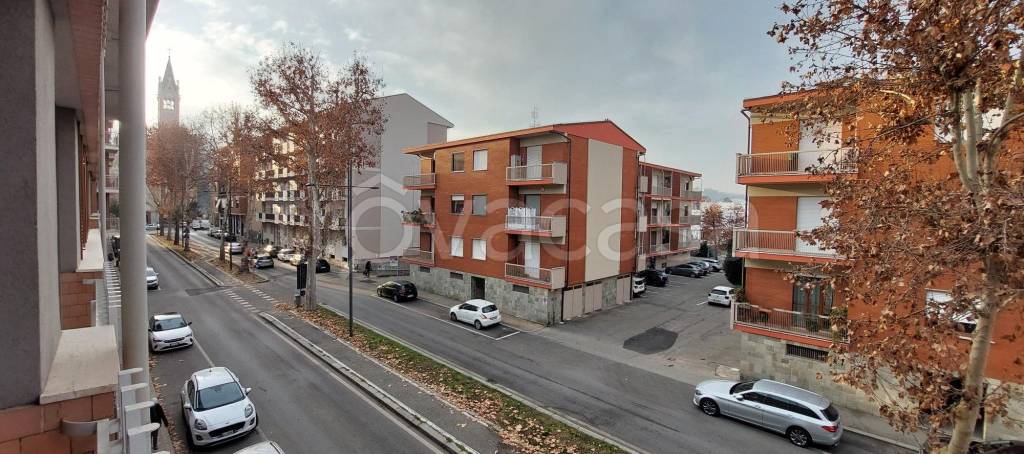 appartamento in vendita ad Alba