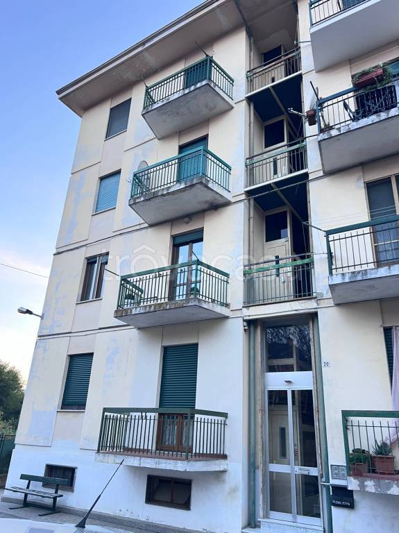 appartamento in vendita ad Alba