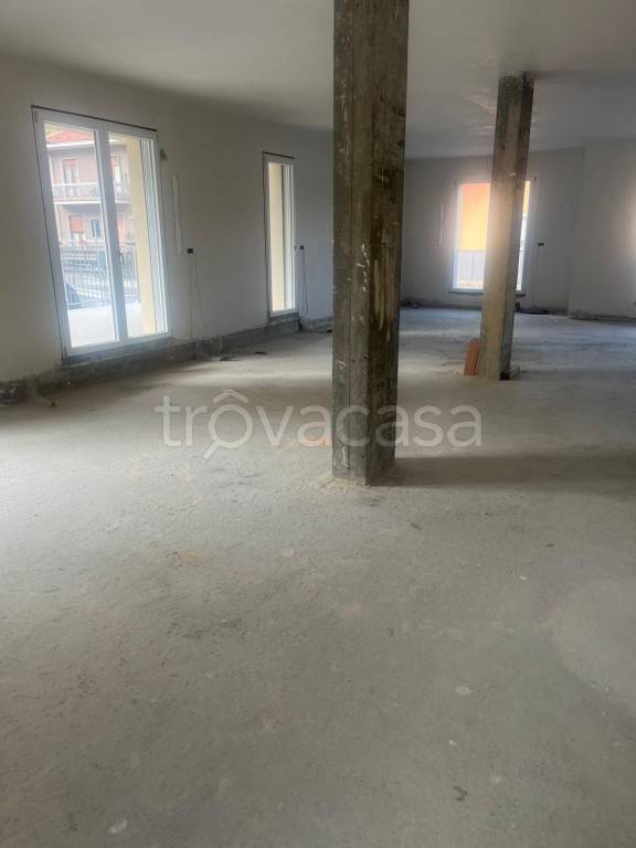 appartamento in vendita ad Alba
