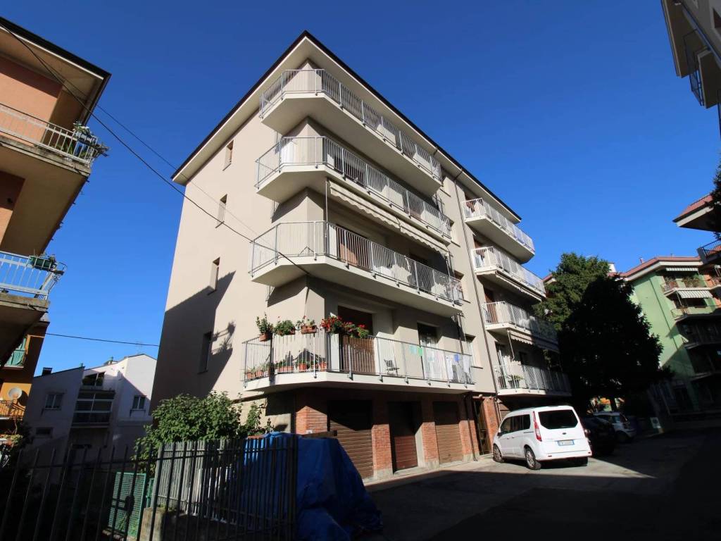 appartamento in vendita ad Alba