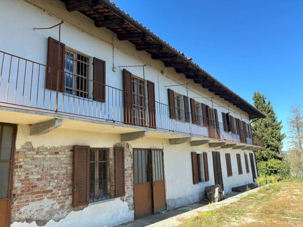 appartamento in vendita ad Alba