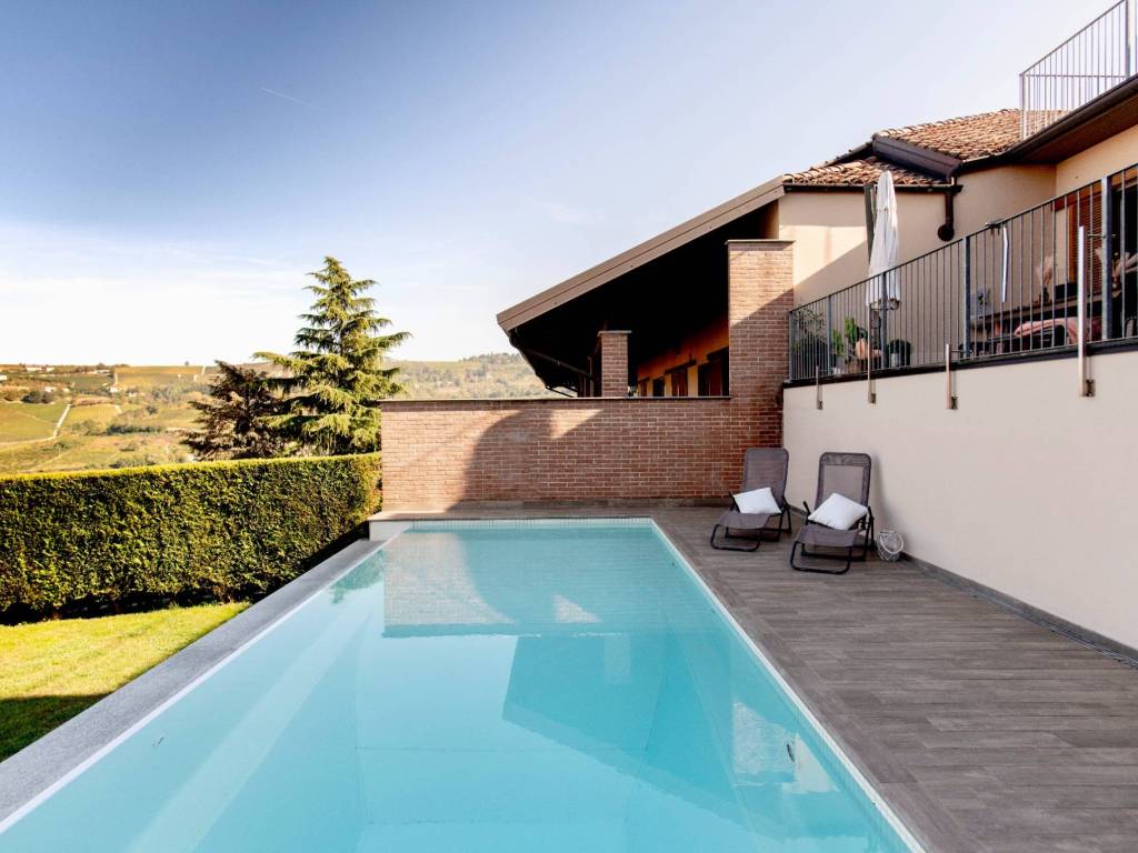 casa indipendente in vendita ad Alba