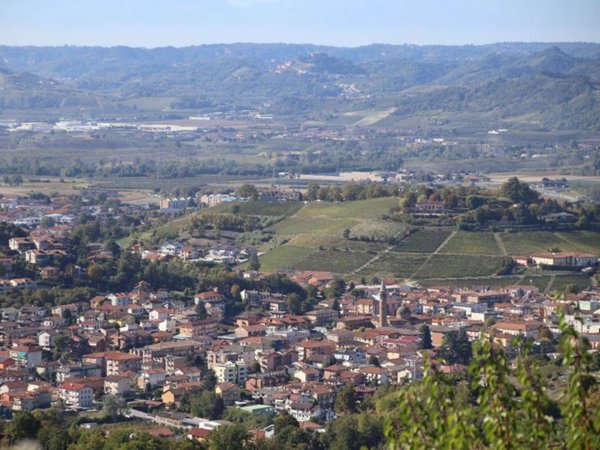 casa indipendente in vendita ad Alba