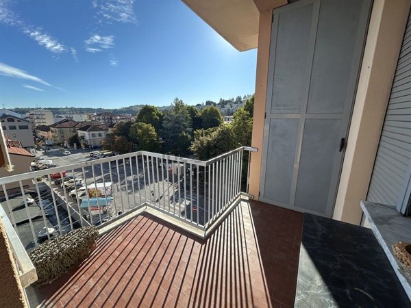 appartamento in vendita ad Alba