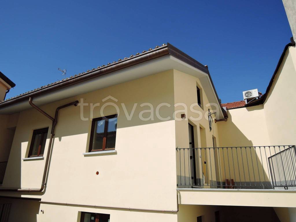 appartamento in vendita ad Alba