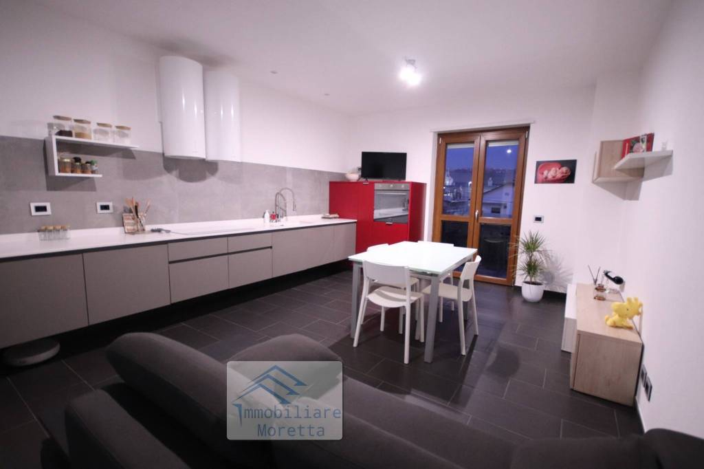 appartamento in vendita ad Alba