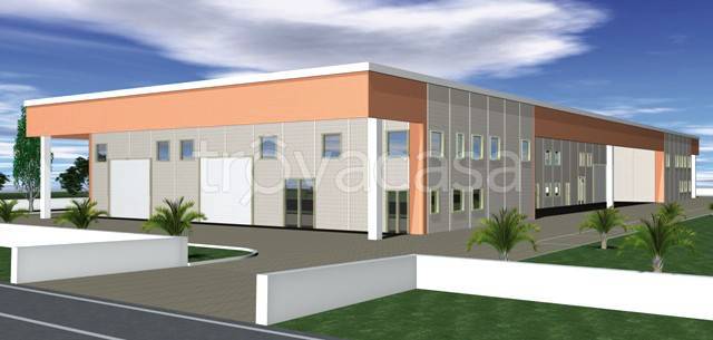 locale commerciale in vendita ad Alba