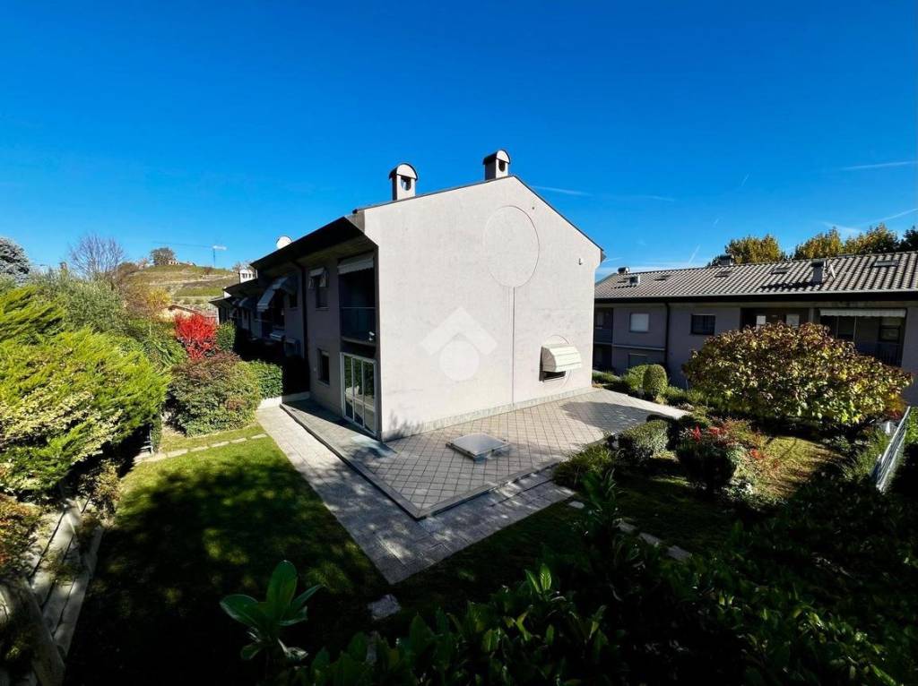 appartamento in vendita ad Alba