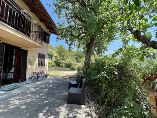 casa indipendente in vendita ad Alba