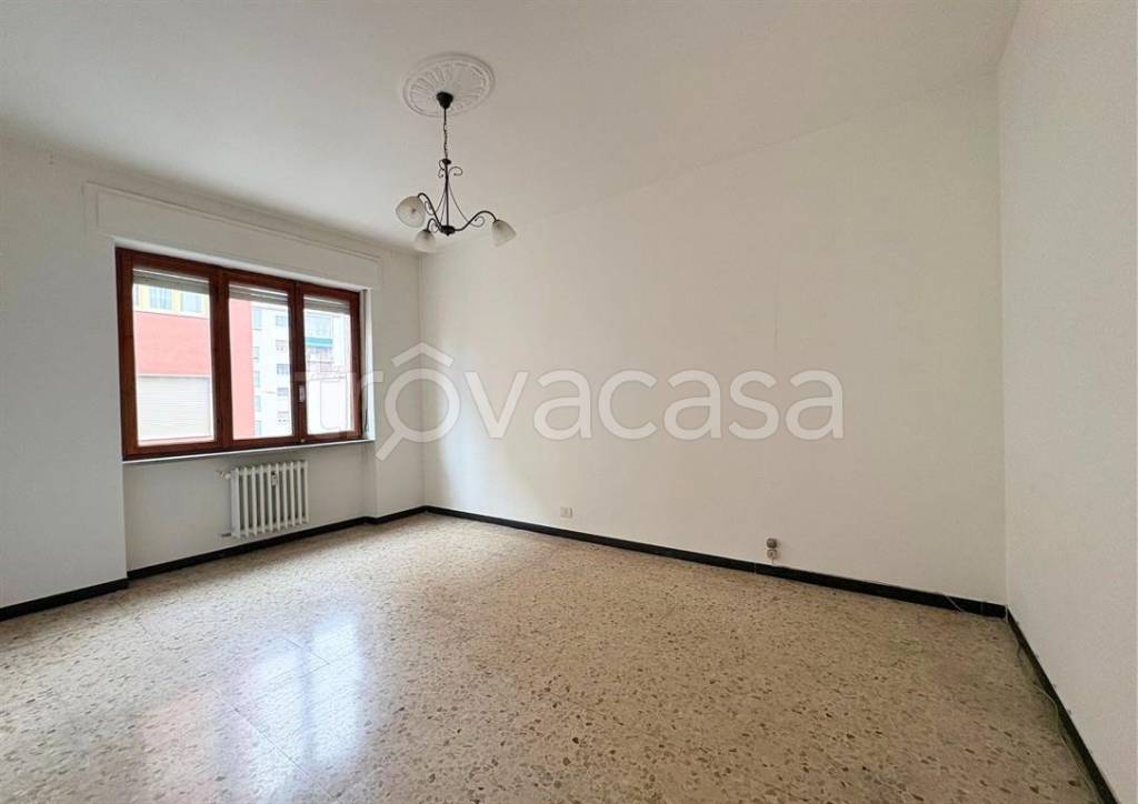 appartamento in vendita ad Alba