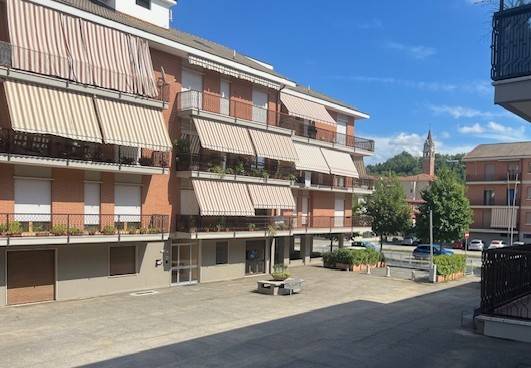 appartamento in vendita ad Alba