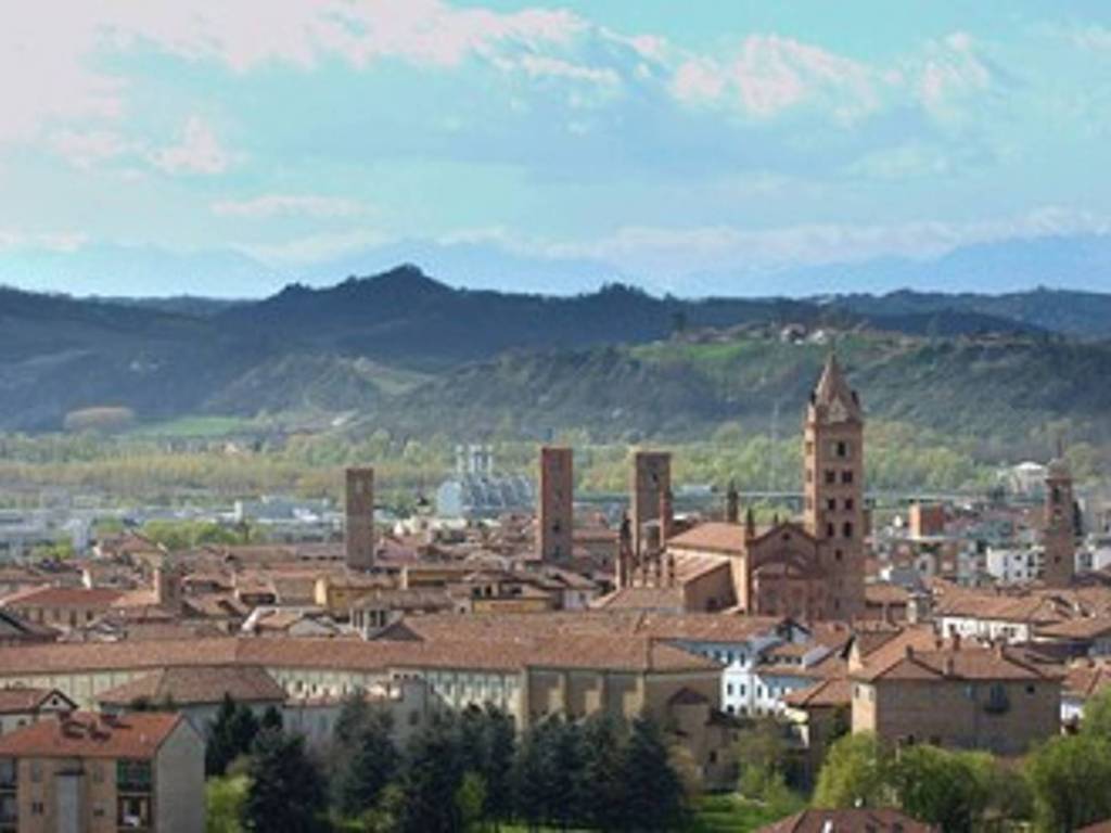 appartamento in vendita ad Alba