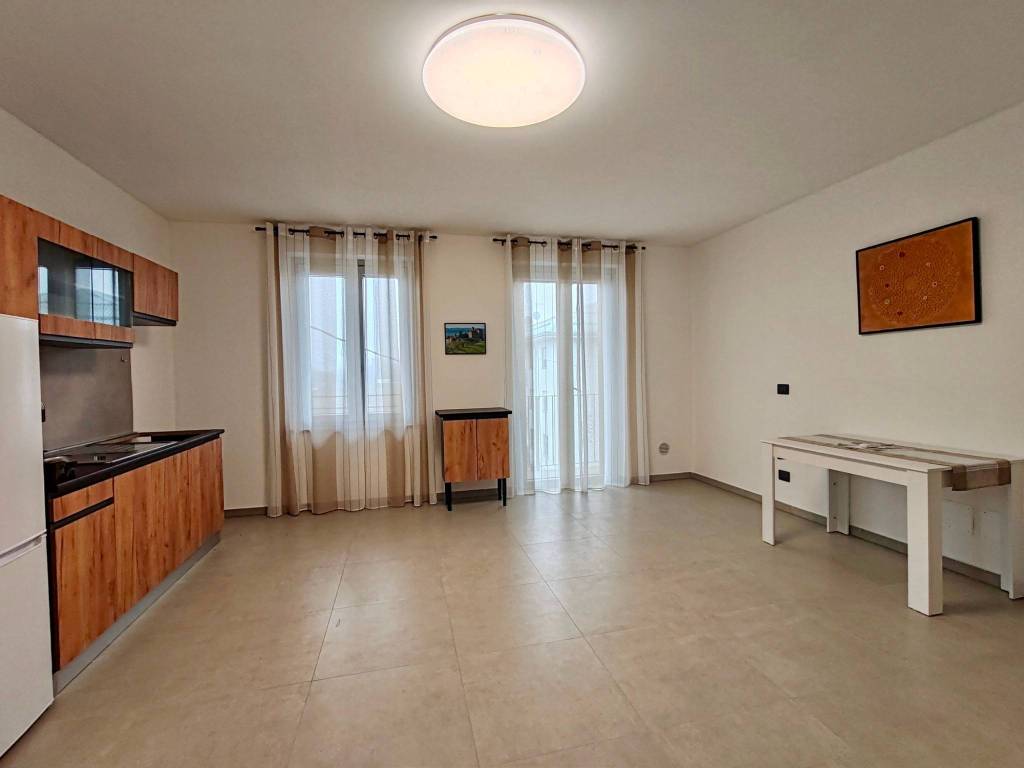 appartamento in vendita ad Alba in zona Mussotto