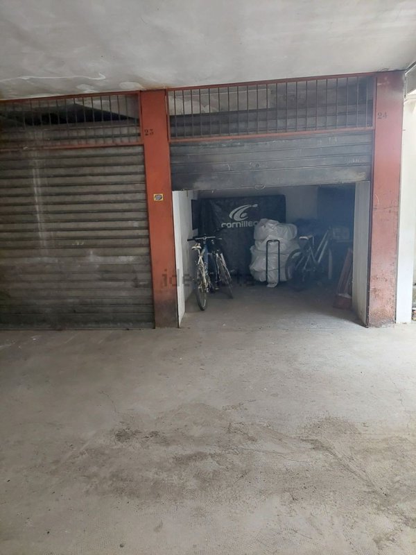 locale di sgombero in vendita ad Alba