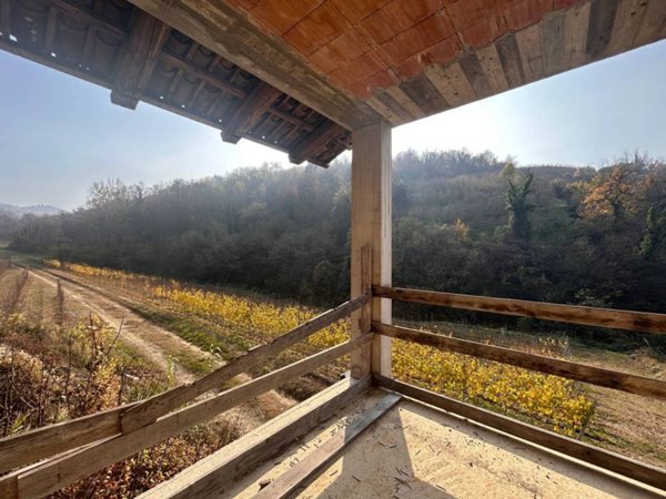 casa indipendente in vendita ad Alba