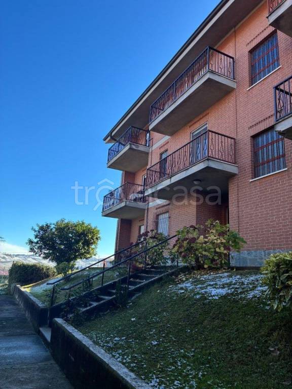 appartamento in vendita ad Alba