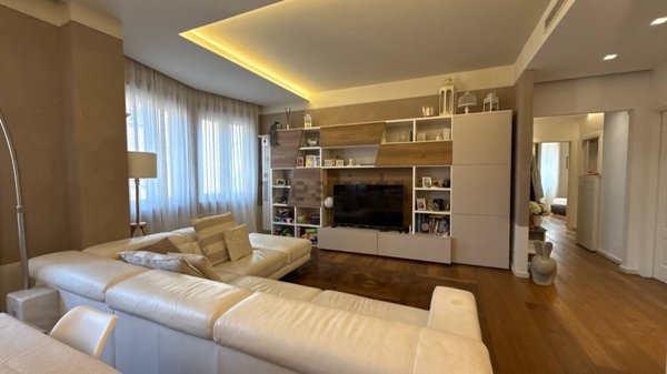 appartamento in vendita ad Alba