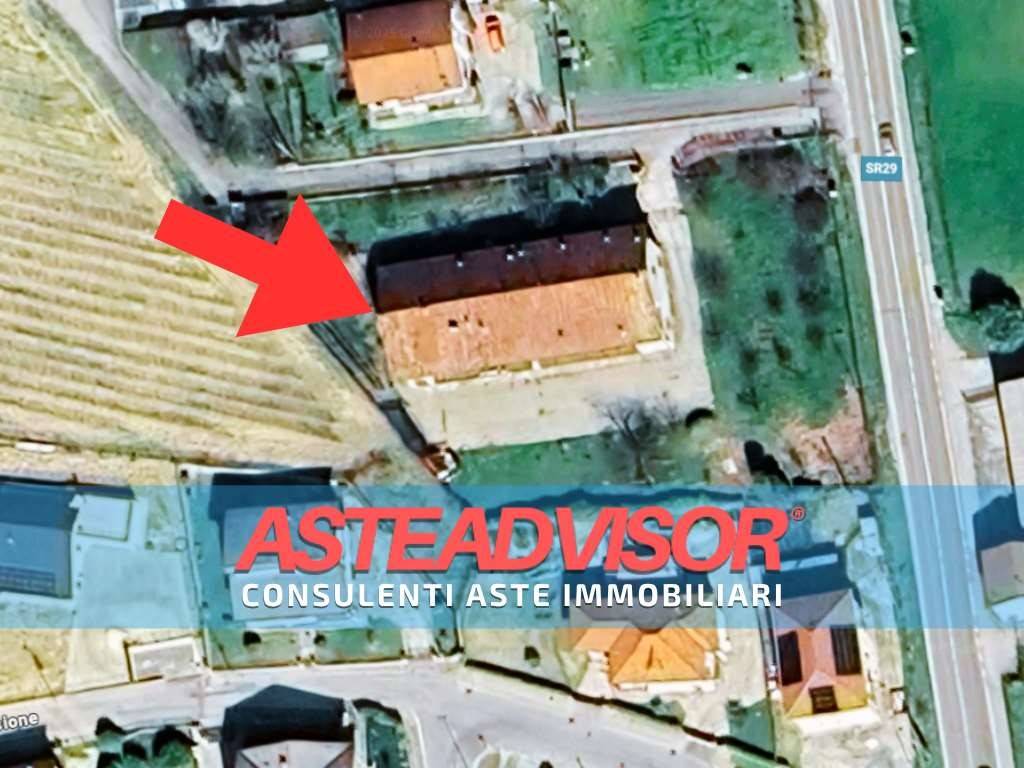 casa indipendente in vendita ad Alba
