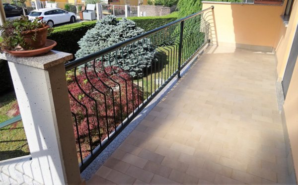 casa indipendente in vendita ad Alba