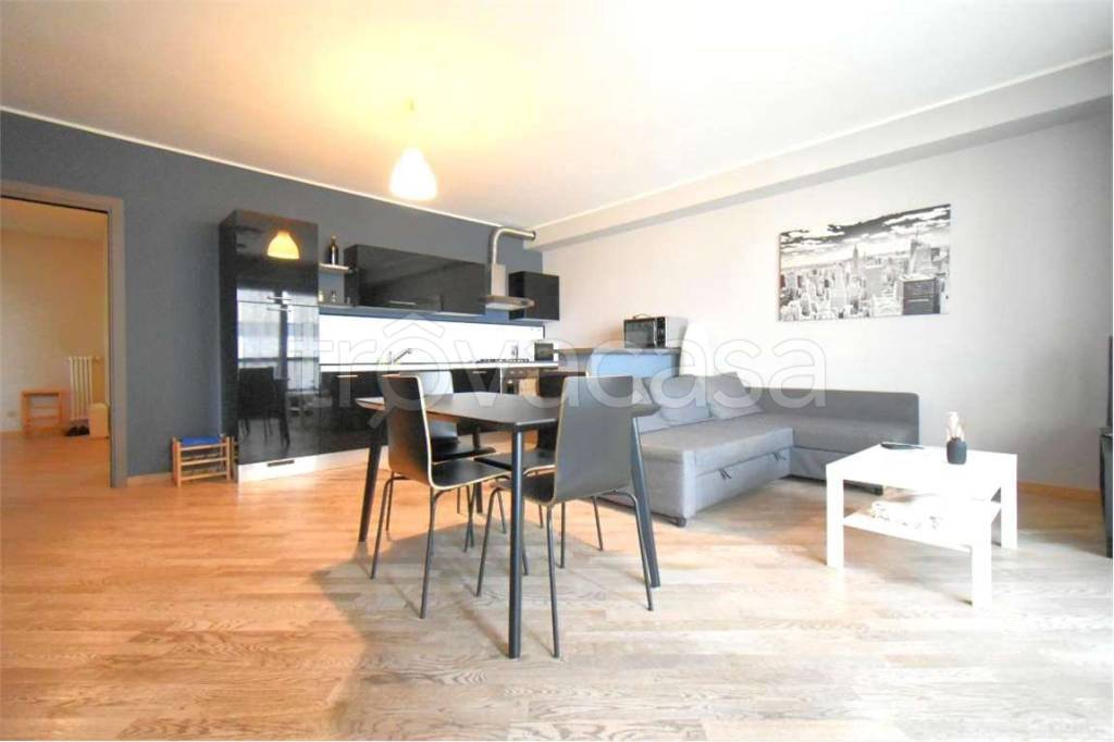 appartamento in vendita ad Alba