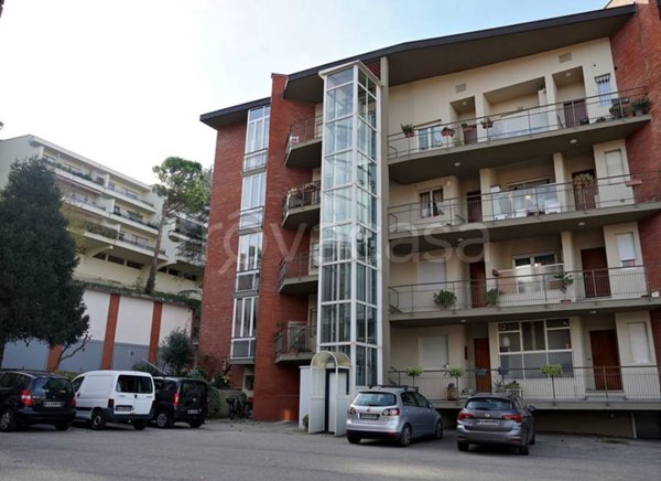 appartamento in vendita ad Alba