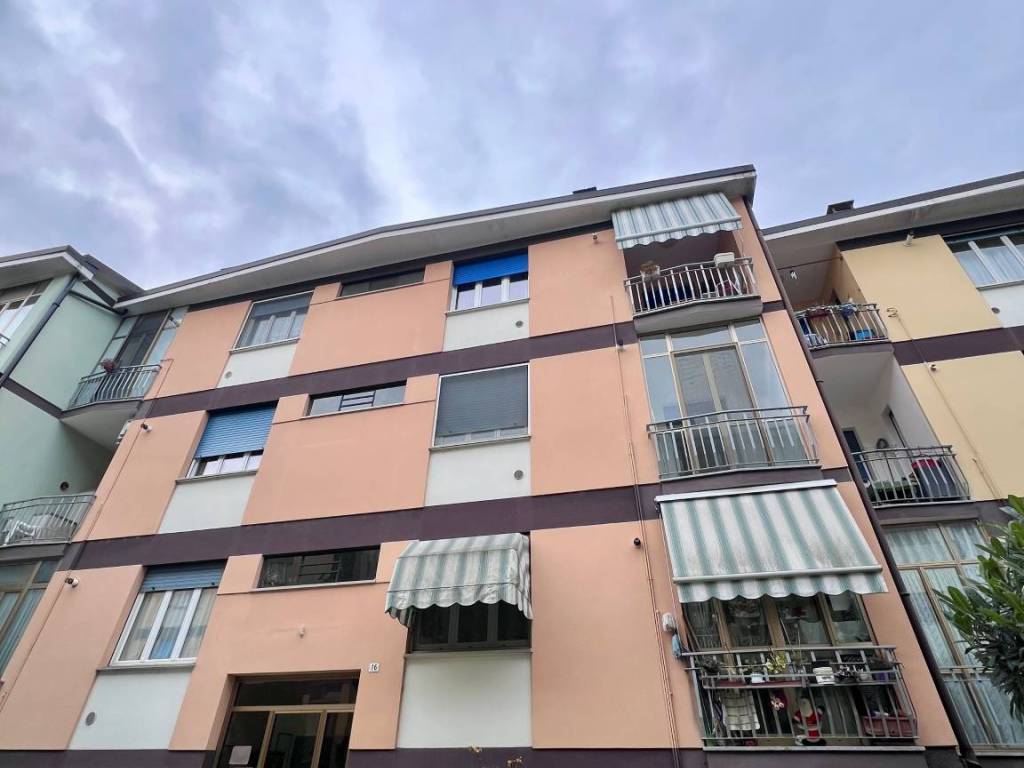 appartamento in vendita ad Alba
